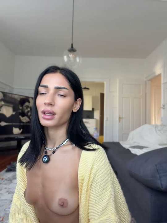 Vicky_luxe cam recording