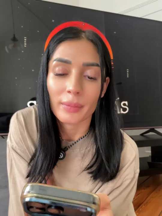Vicky_luxe cam recording