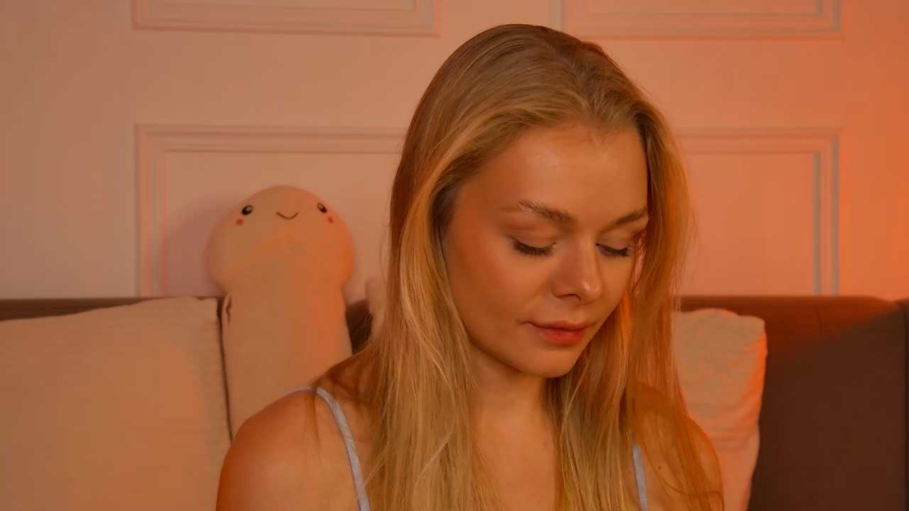 VictoriaHester