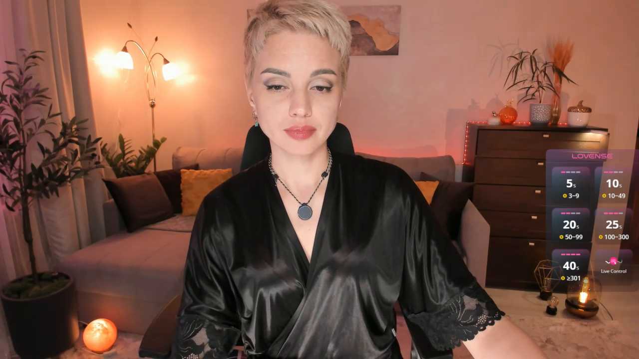 Viki_Bellson