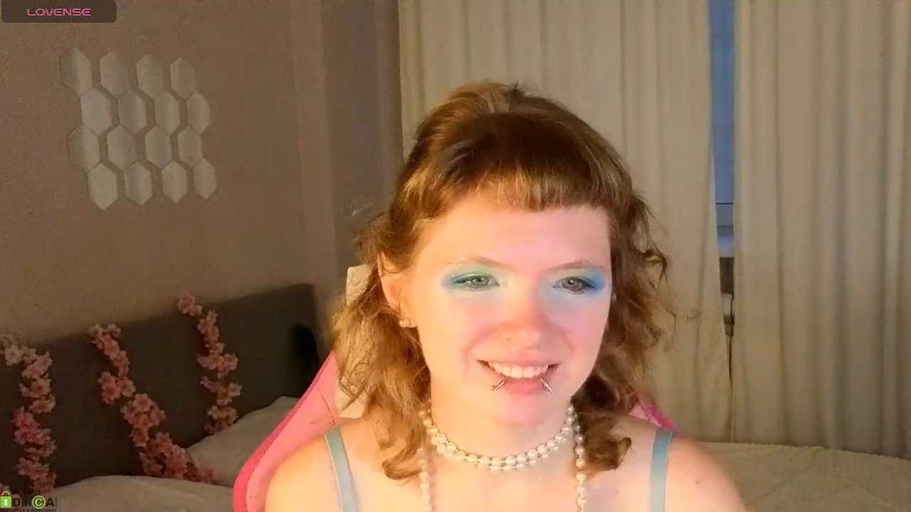 VioletDesiree cam recording