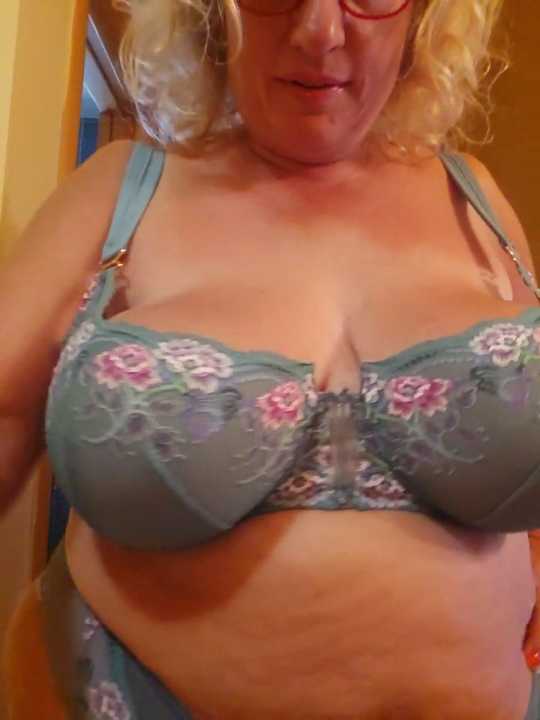 VirginiaNurse Stripchat recording – Oct 21, 2026
