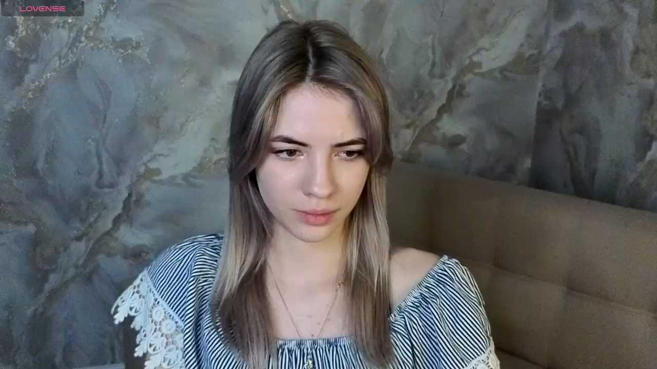 Vivienn_Rose Stripchat recording – Oct 25, 2026