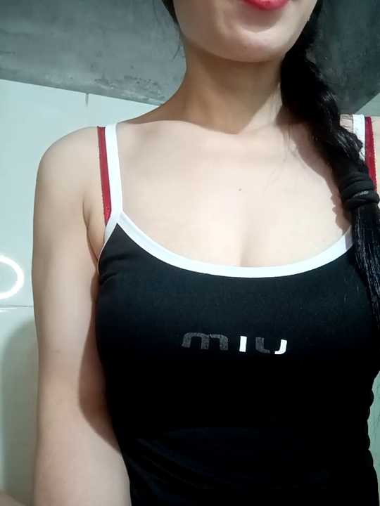 Vyvvyy69