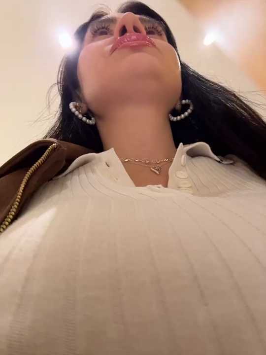 Wet__Bunny cam recording
