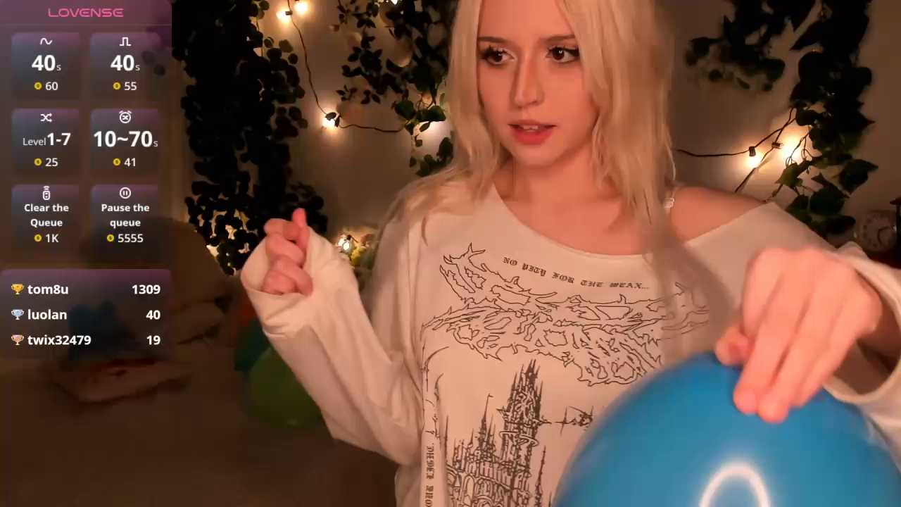 White__SunnyLove cam recording