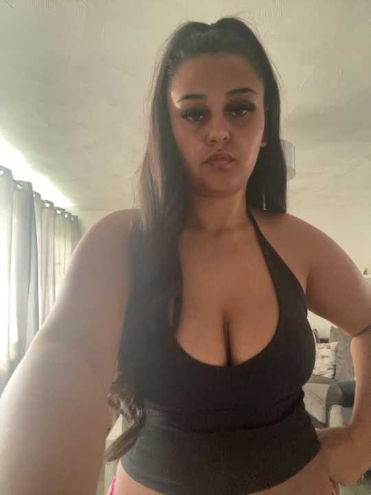 Wild_Busty_Niyah_XX cam recording
