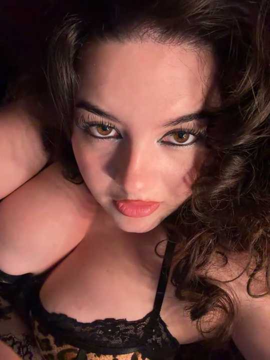 XFrancesca_BellaX Stripchat recording – Oct 23, 2026