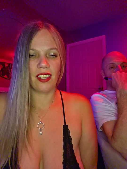 XXXHornyMilf cam recording
