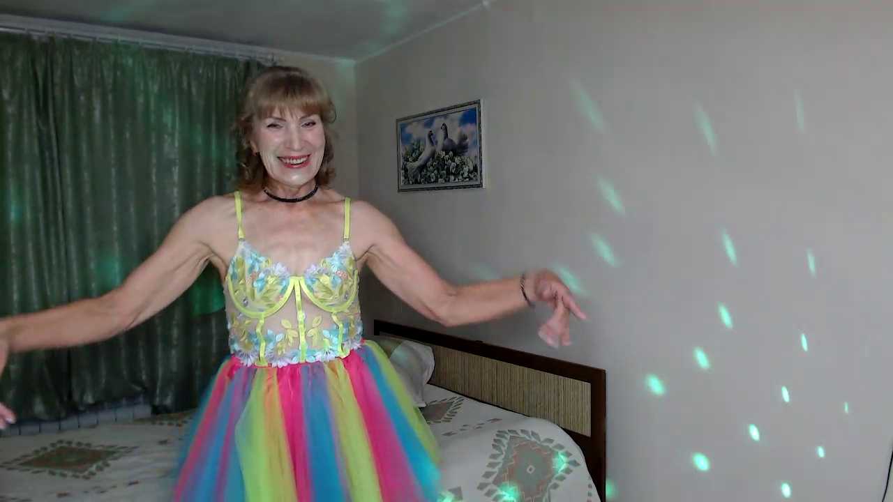 YaniSuns Stripchat recording – Oct 18, 2026