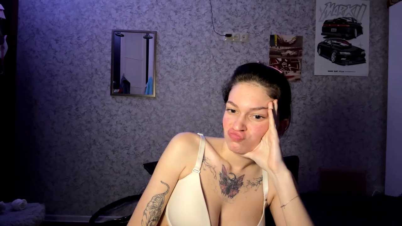 YasmineAndrson cam recording