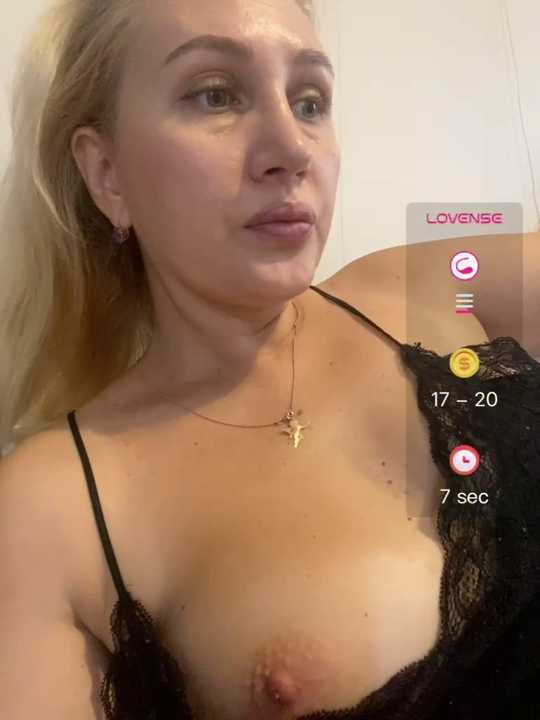 YourBlondee cam recording
