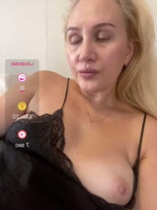 YourBlondee cam recording