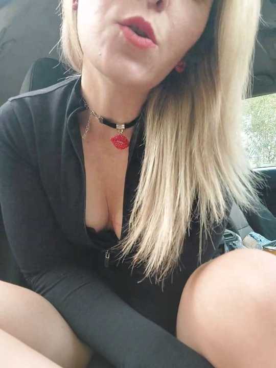 Yourblonde_69