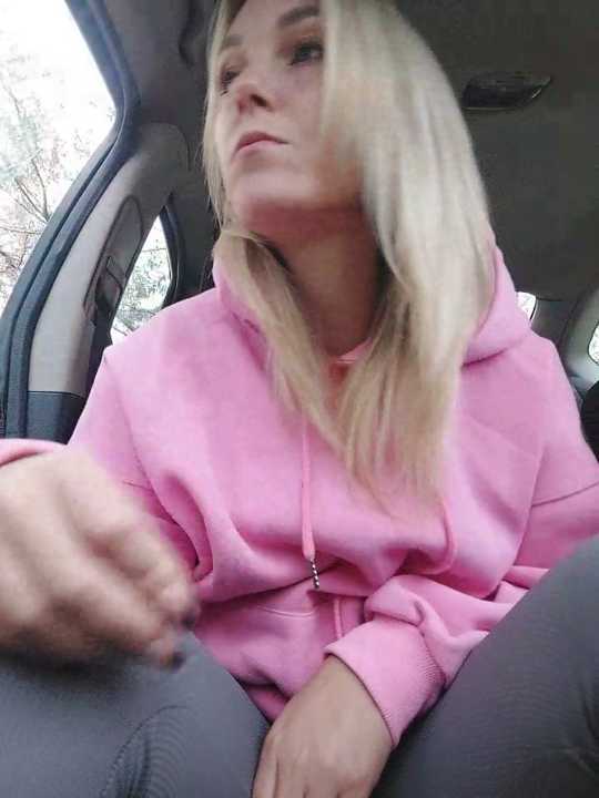 Yourblonde_69