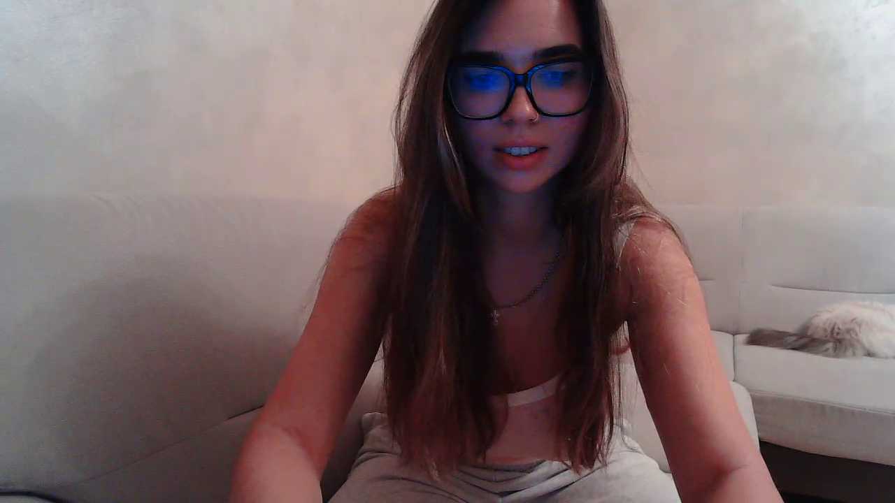 Yvelina cam recording