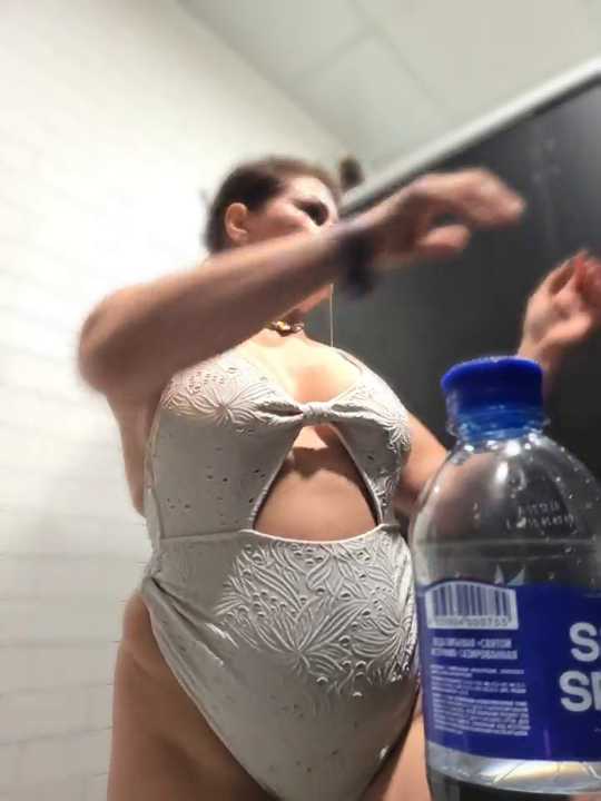 ZhenjaPoledance cam recording