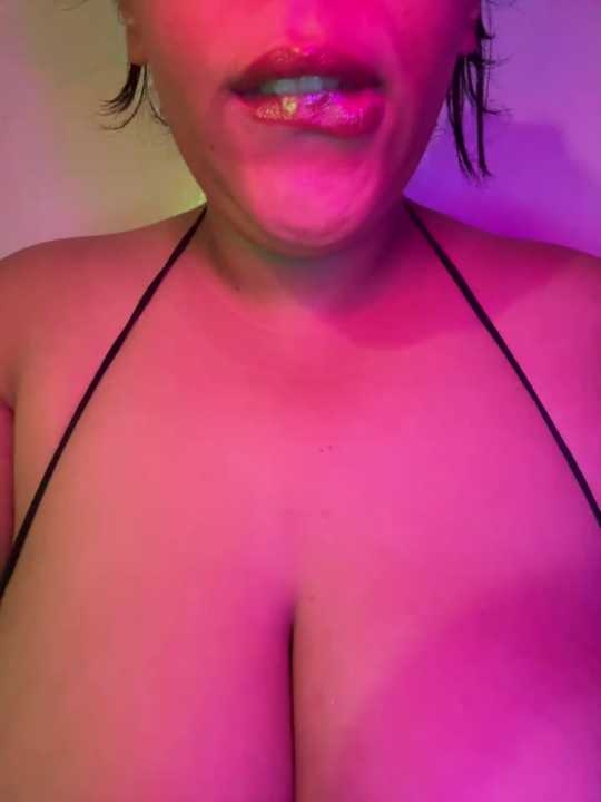 Zineb-bitch Stripchat recording – Oct 14, 2026