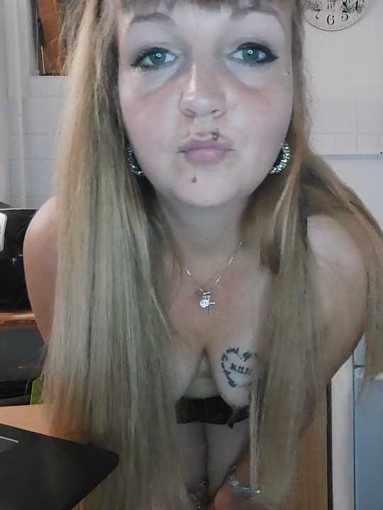 _Laura_9310 cam recording