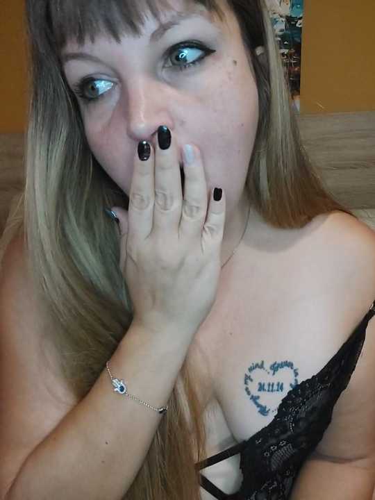 _Laura_9310 cam recording