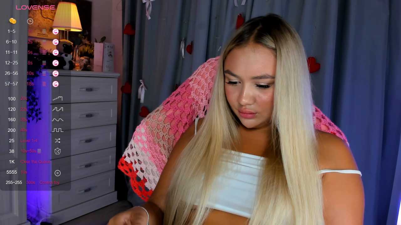 _Loneve__ cam recording