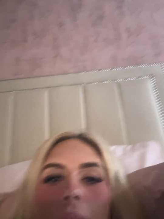 _MiaMaiixox_ cam recording