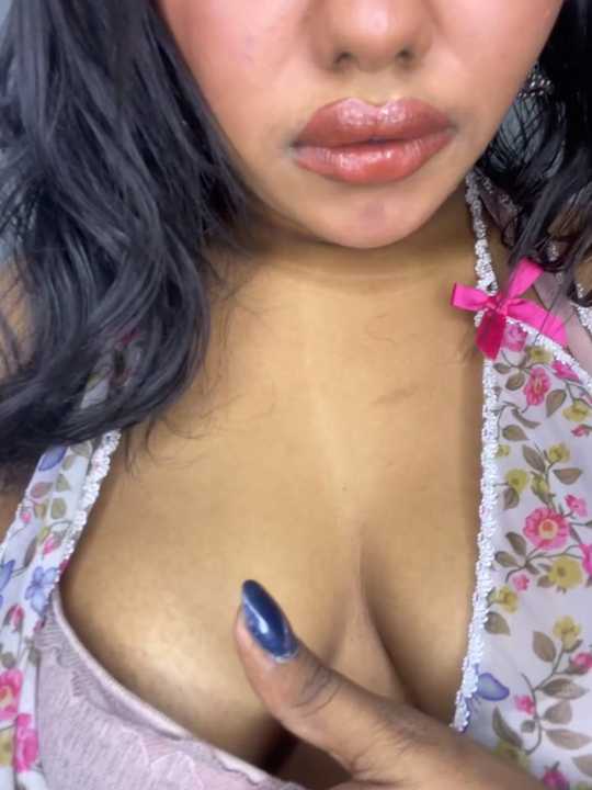 __Tamil_Hot_Chellakutty__
