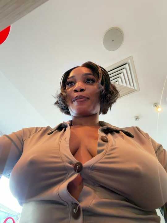 ___Nessa Stripchat recording – Oct 25, 2026