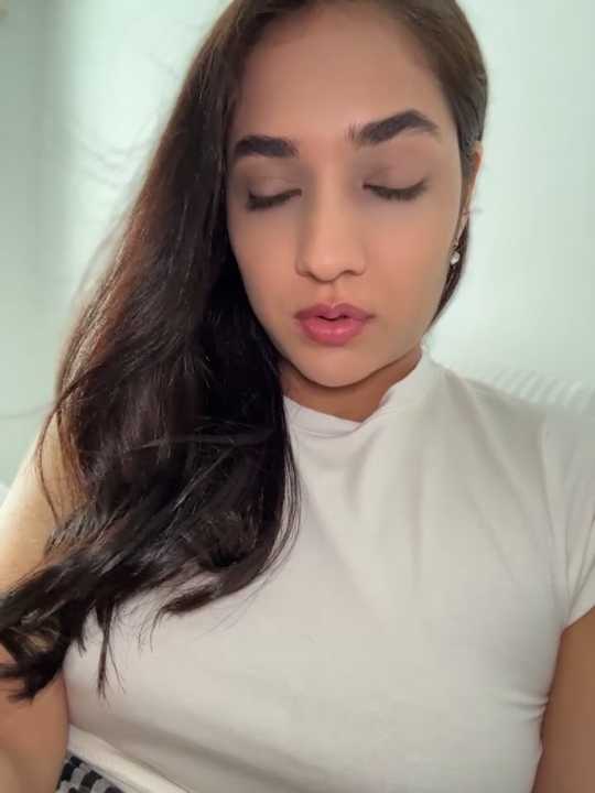__amcutefatima cam recording