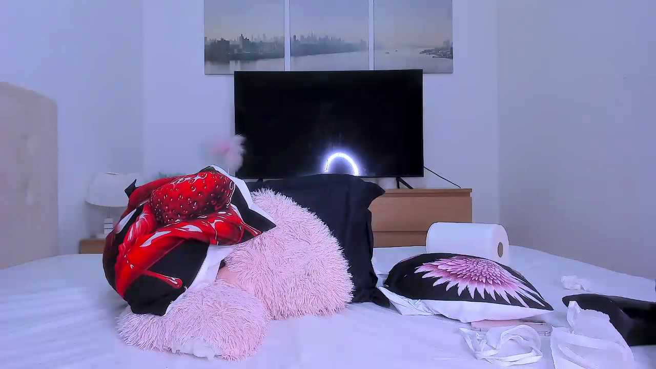 _lynna cam recording