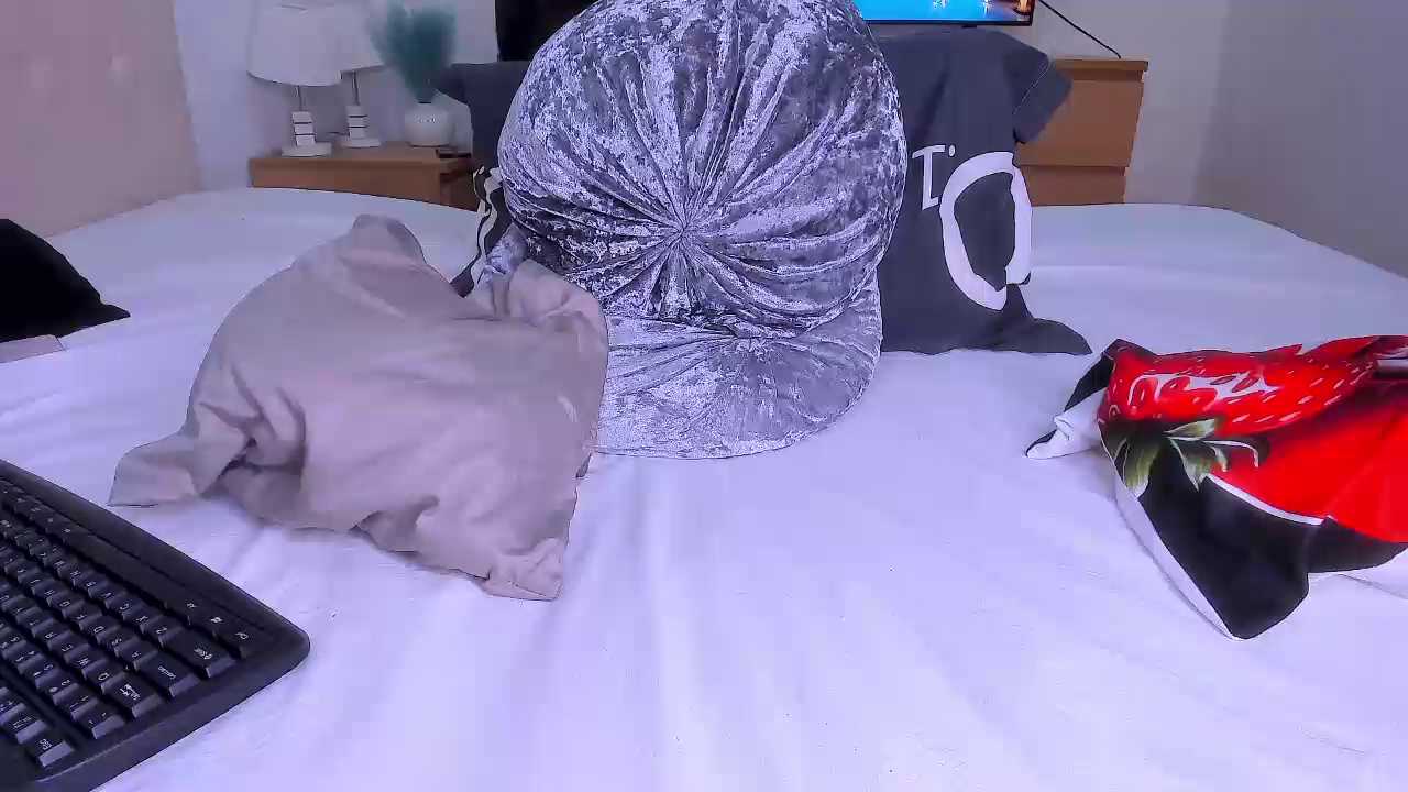 _lynna cam recording