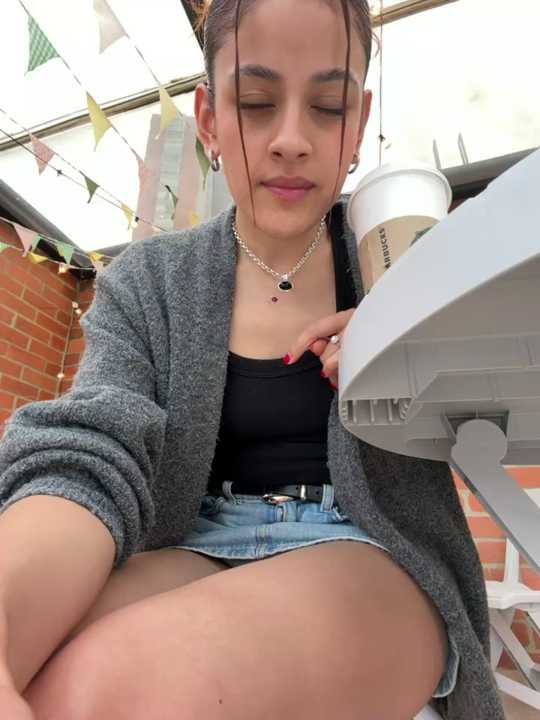 alana15 cam recording