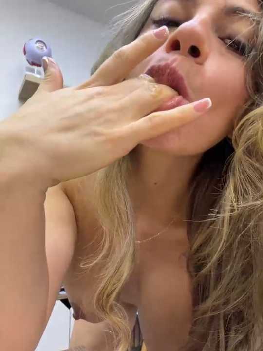 alicee16
