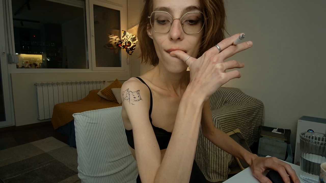 amber_quell_here cam recording