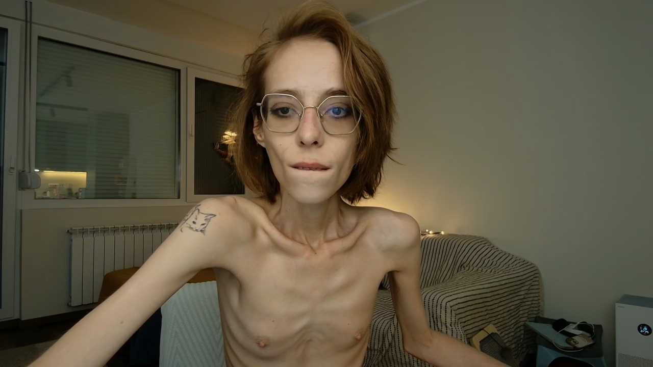 amber_quell_here cam recording