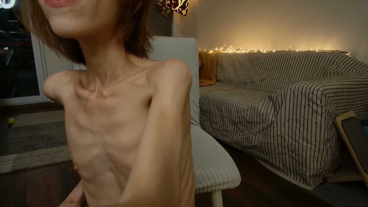 amber_quell_here cam recording