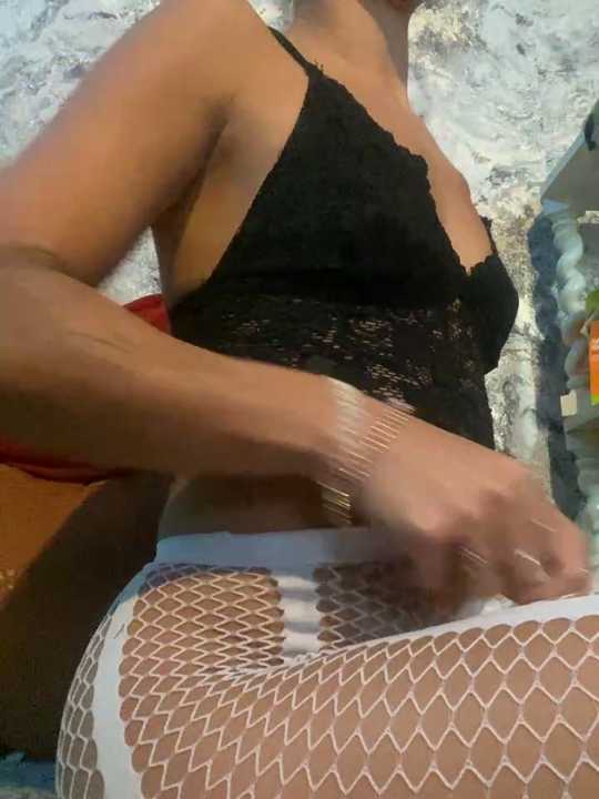 amira23
