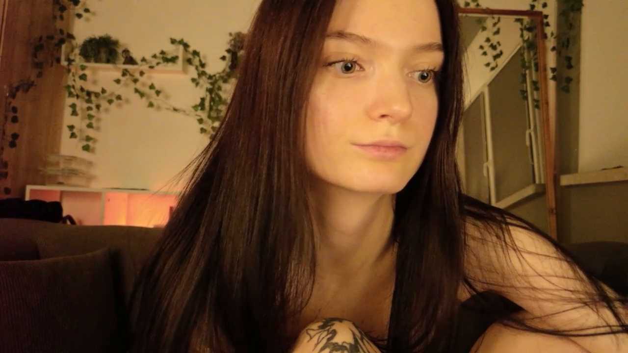 anie-cute Stripchat recording – Oct 21, 2026