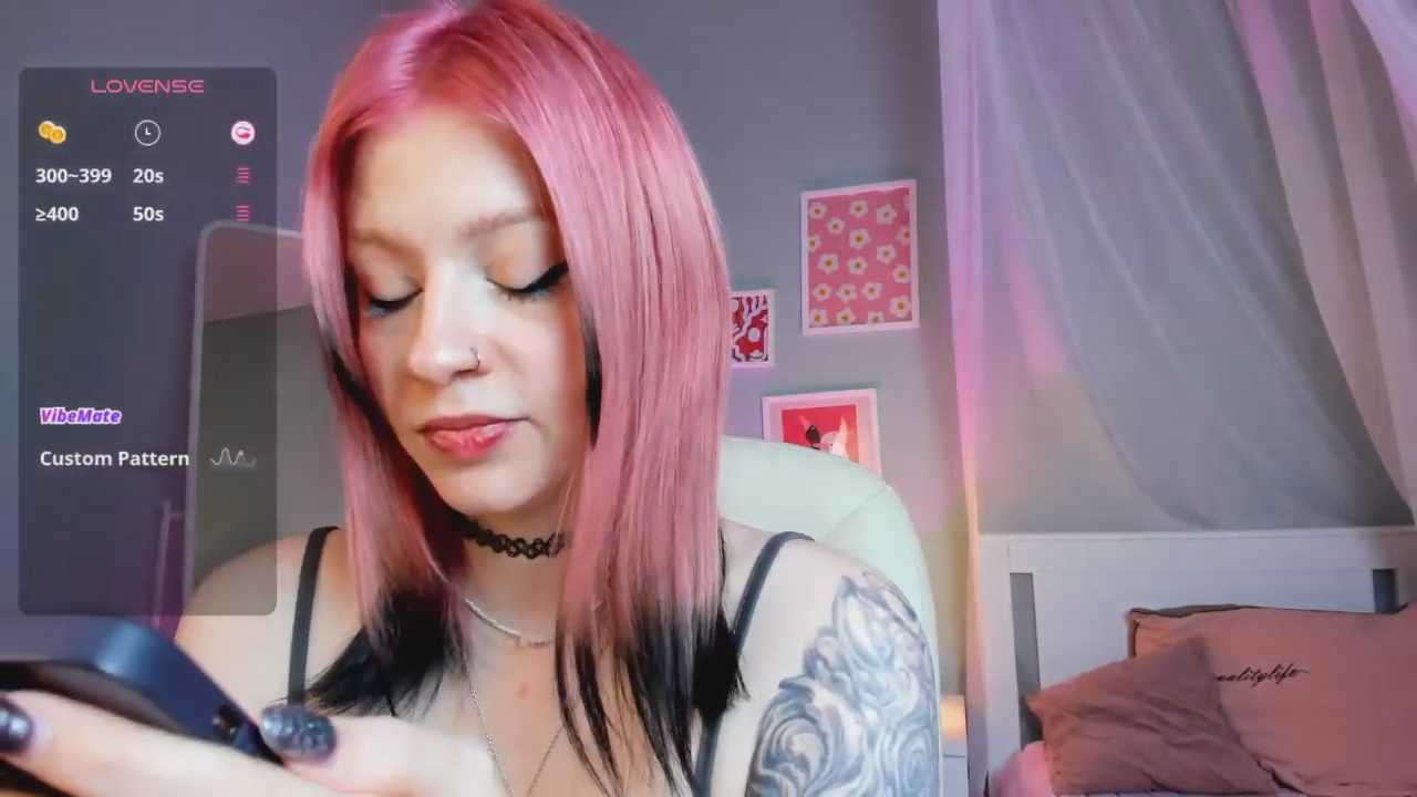 arielabradberry cam recording