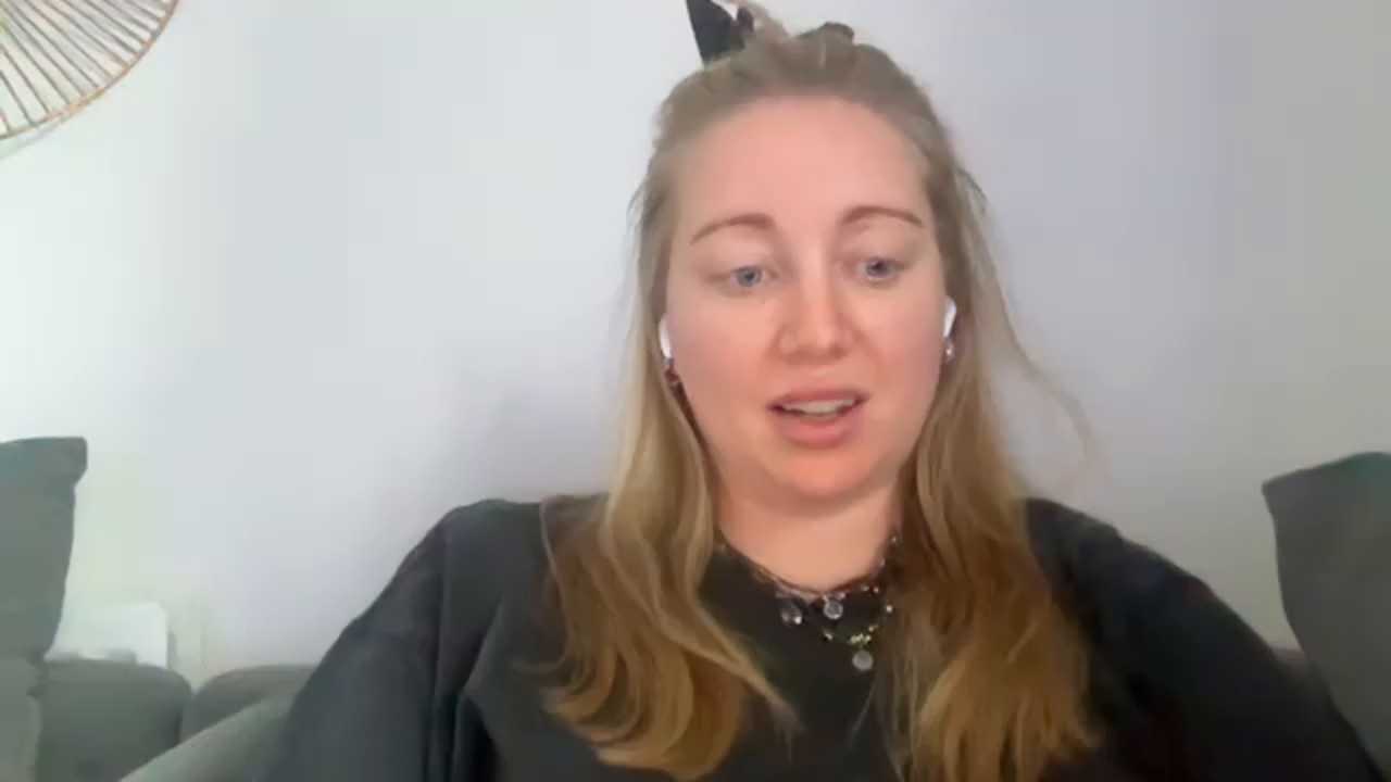 arielsweetieee Stripchat recording – Oct 14, 2026