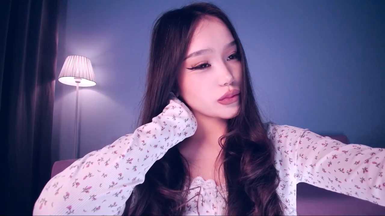 ayanablush