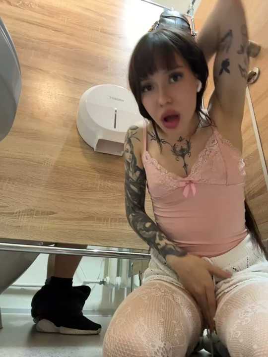 babydolll Stripchat recording – Oct 15, 2026