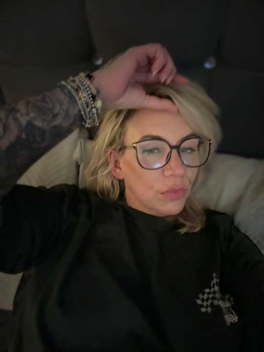 blondebitch2 cam recording