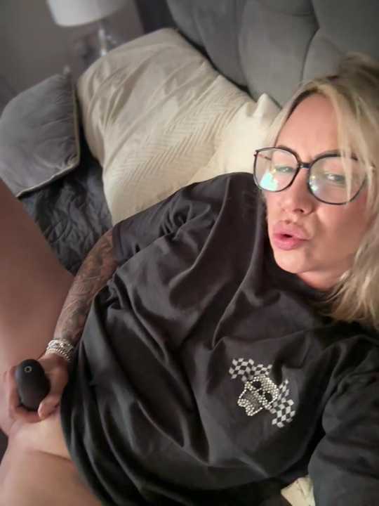 blondebitch2