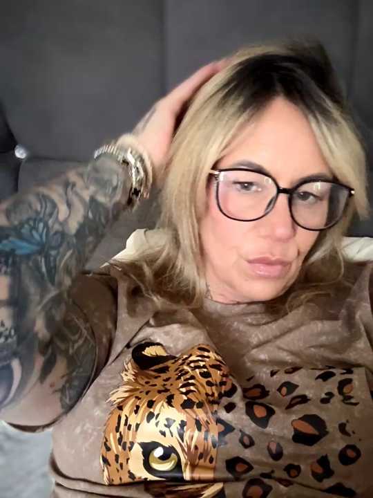 blondebitch2