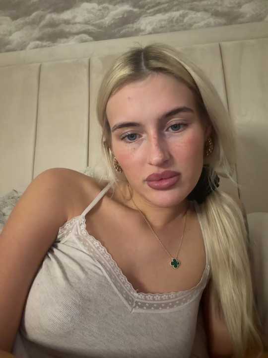 blondetart69 cam recording