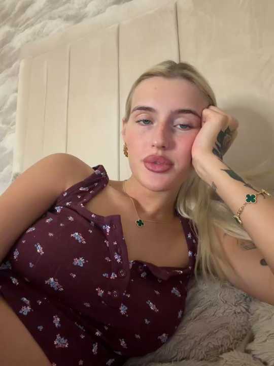 blondetart69 cam recording