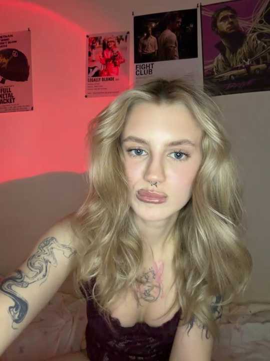 blondiedoll