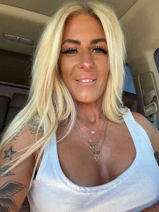 blondiluvsanal cam recording