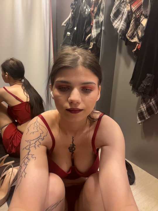 britneydollx Stripchat recording – Oct 27, 2026